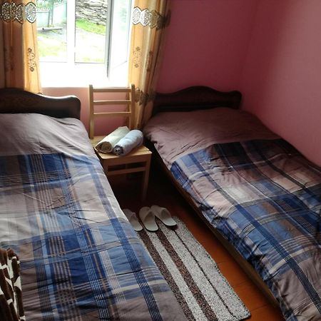 Guesthouse Ailama 위시굴리 외부 사진